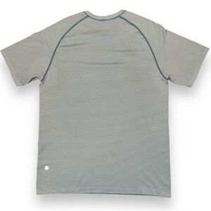 Lululemon Men’s Shirt XXL Green White Stripe Metal Vent